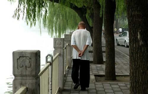 ֣ݷʪҽԺרұʾ ɢɻ